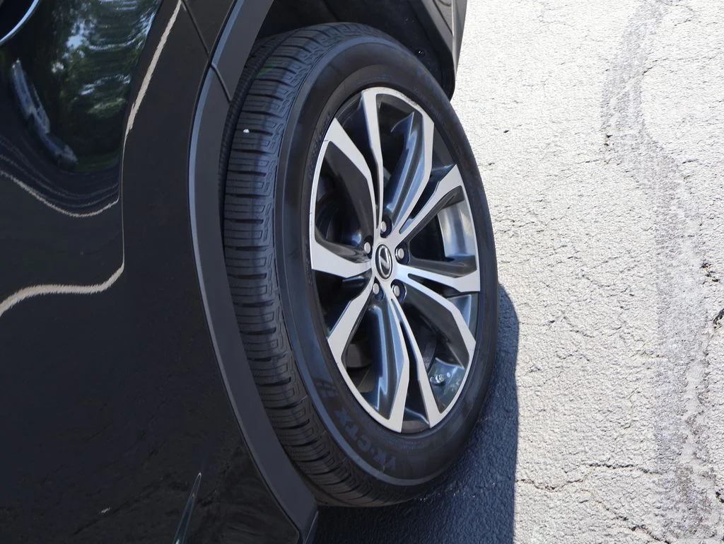 Used 2020 Black Lexus 350 image 39