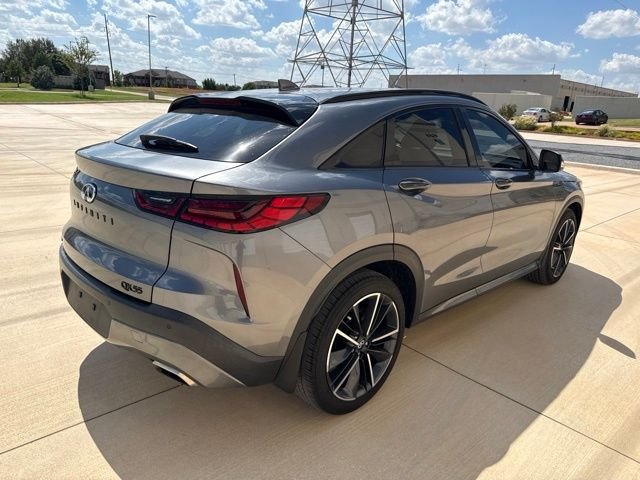 Used 2023 Gray INFINITI LUXE image 5