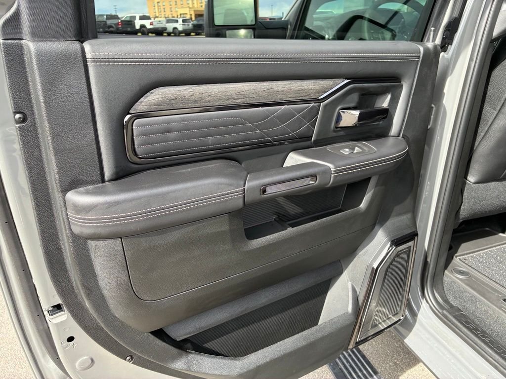 New 2026 Ceramic Gray Clearcoat RAM Limited image 33