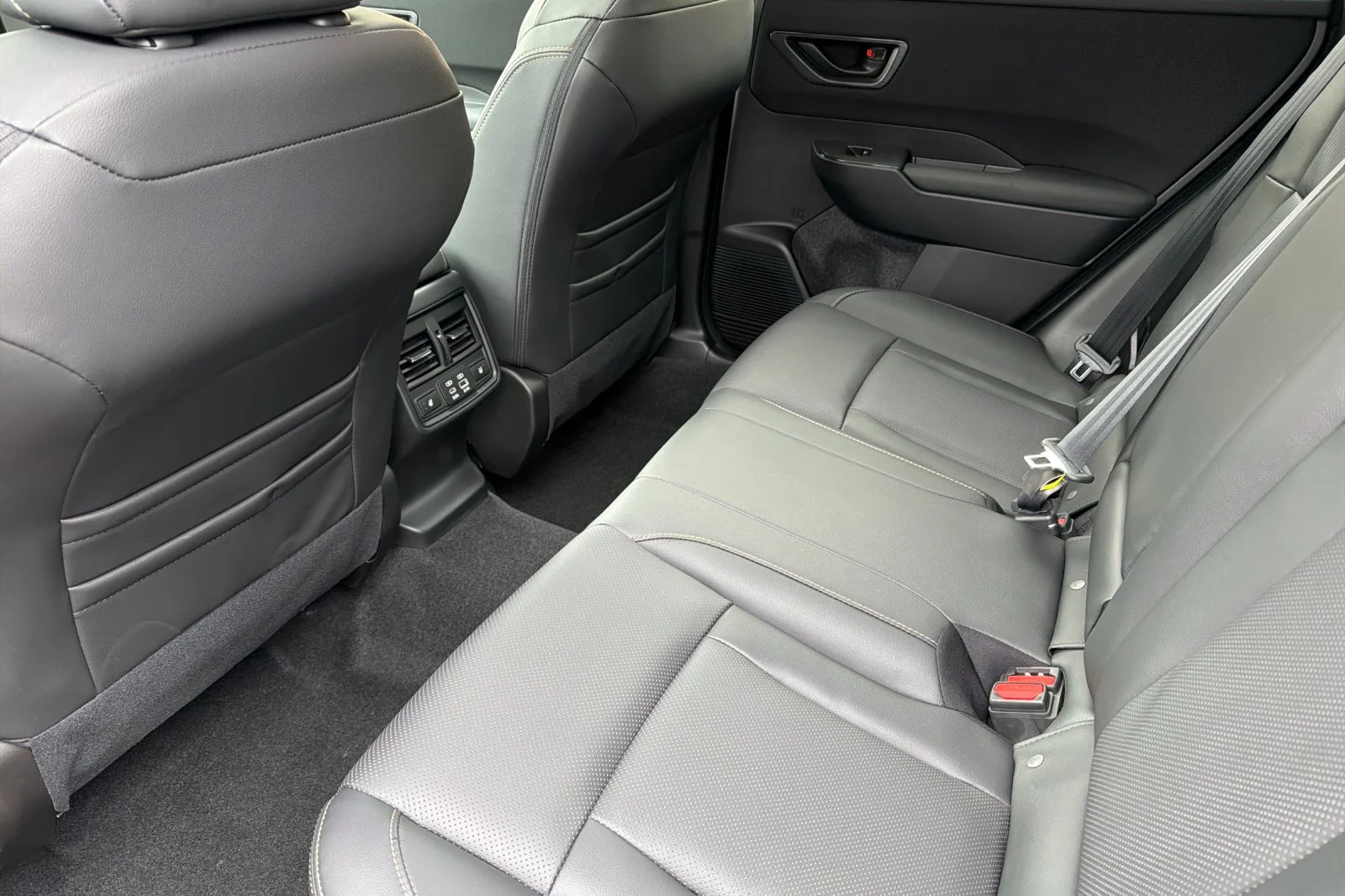 2026 Subaru Outback Limited XT - Photo 12