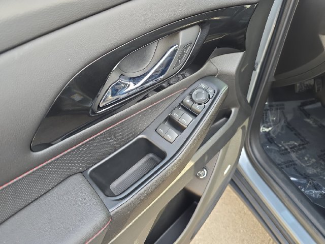 Used 2023 Gray Chevrolet RS image 11