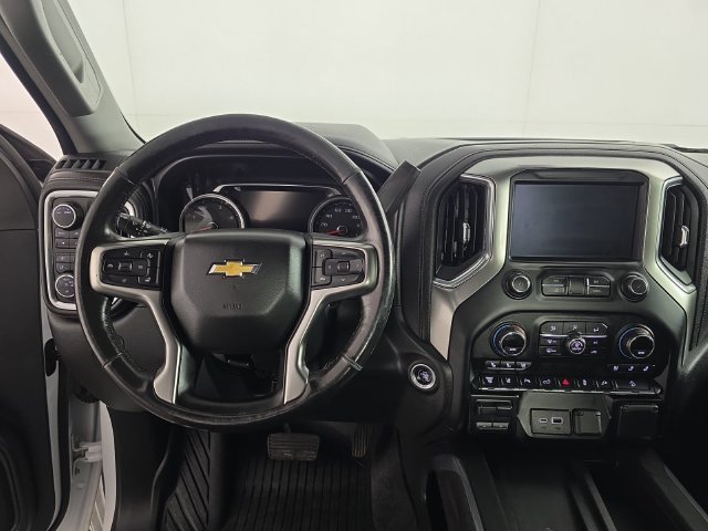 Used 2020 SUMMIT WHITE Chevrolet LTZ image 16