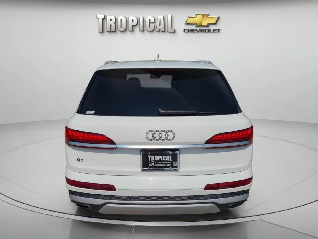 Used 2025 White Audi Premium Plus image 4