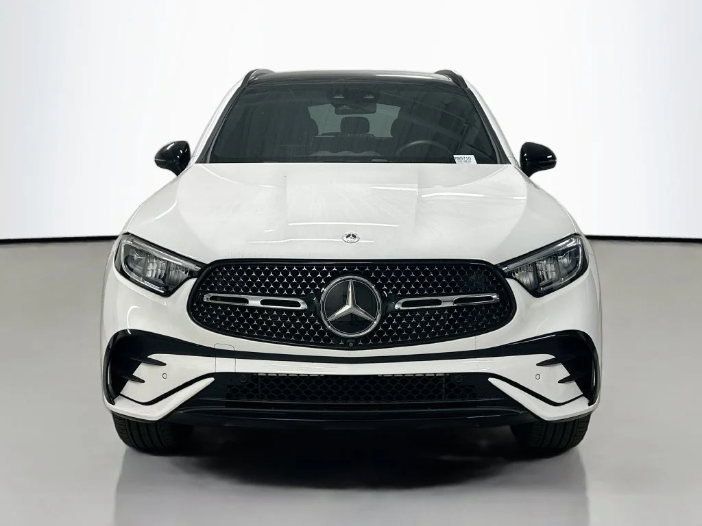 Certified Used 2026 Polar White Mercedes-Benz GLC 300 image 6