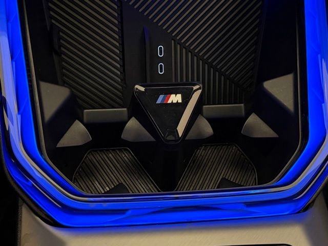 Used 2025 Dark Graphite BMW M50 xDrive image 36