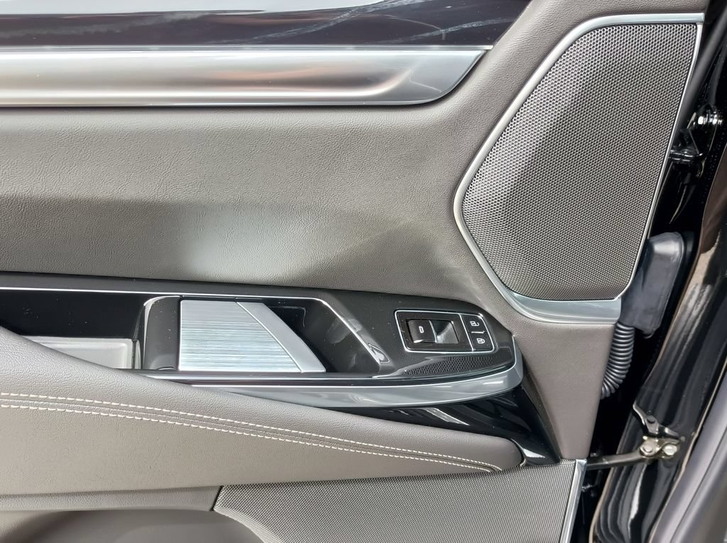 2026 Cadillac Escalade ESV Sport - Photo 36