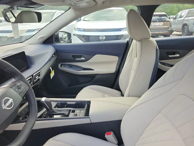 New 2026 Aspen White TriCoat Nissan SL image 8