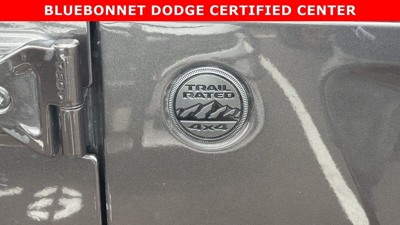 Used 2024 Granite Crystal Metallic Clearcoat Jeep Sport S image 15