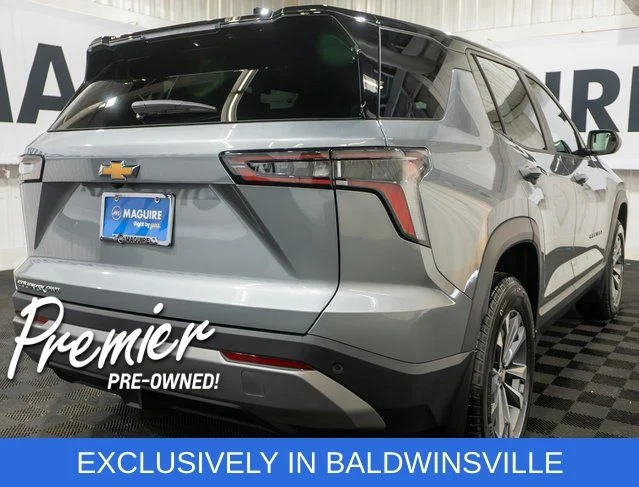 Used 2026 Gray Chevrolet LT image 5