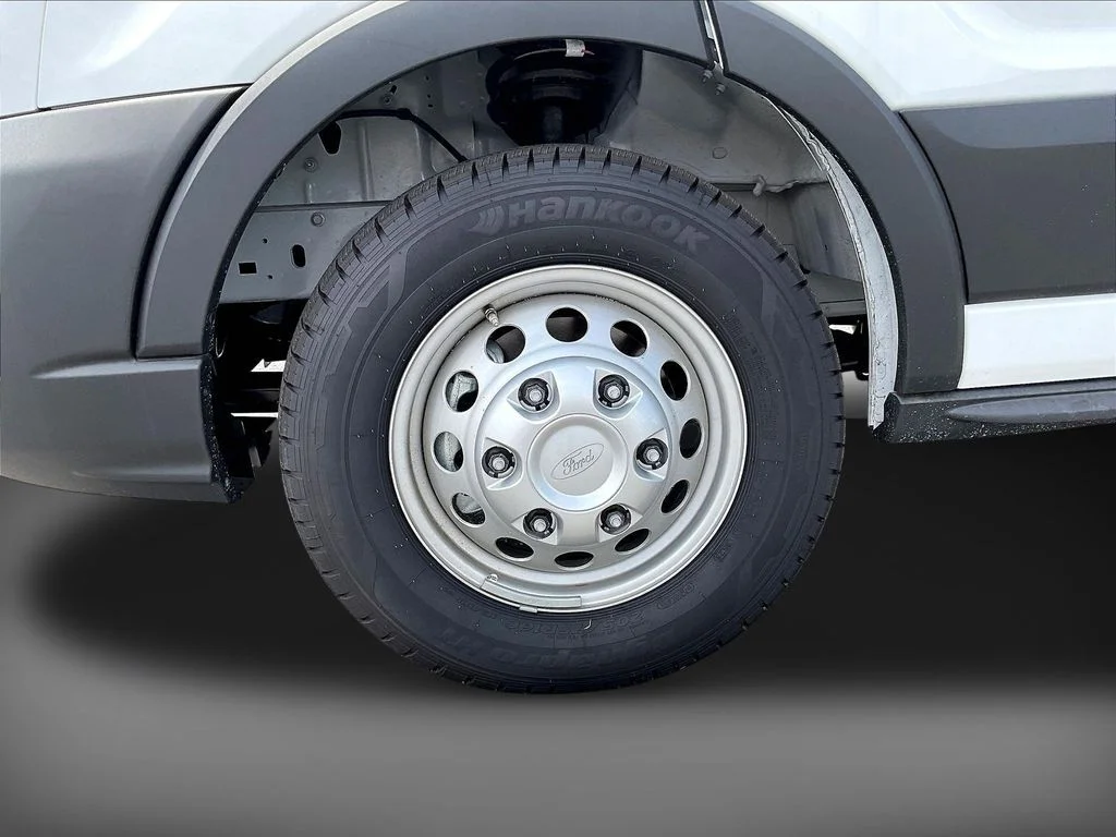 New 2026 Oxford White Ford Cargo Van image 13