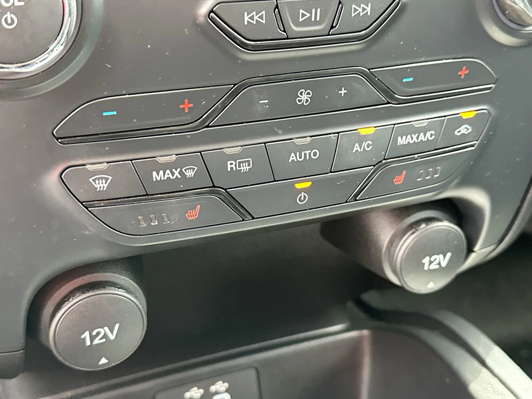 Used 2023 Shadow Black Ford Lariat image 19