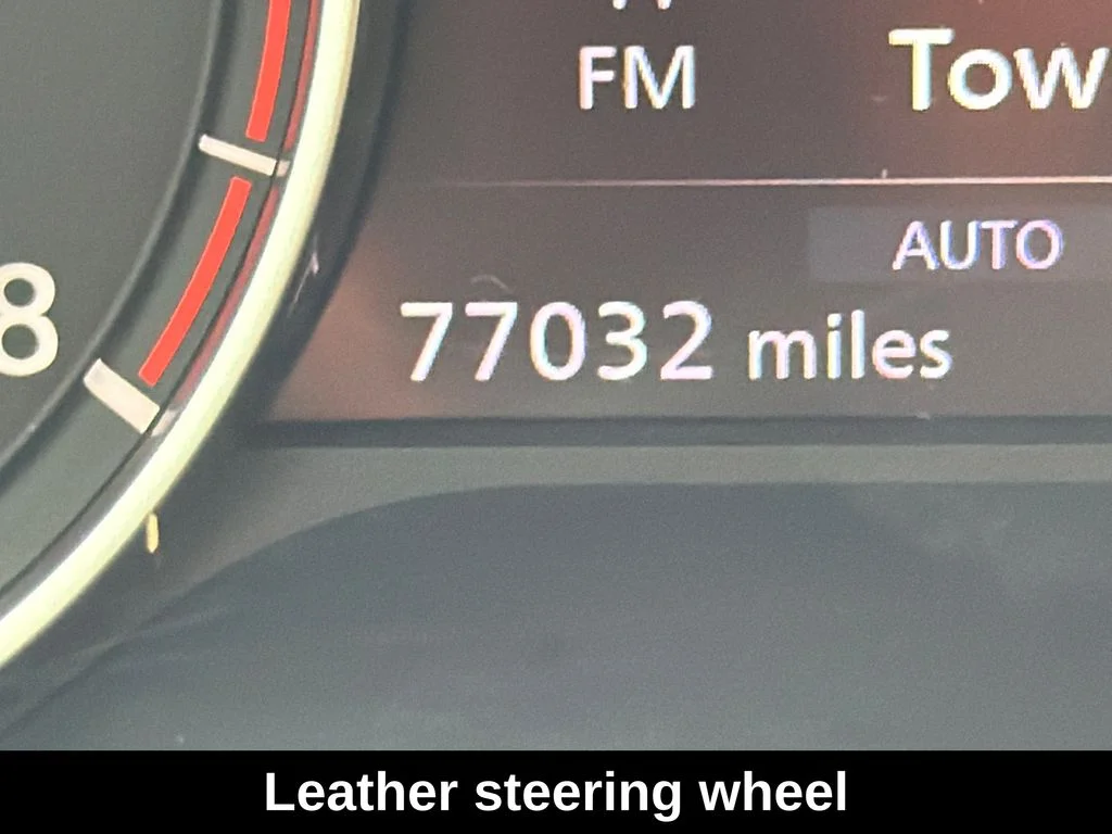 Used 2023 White Nissan SL image 19