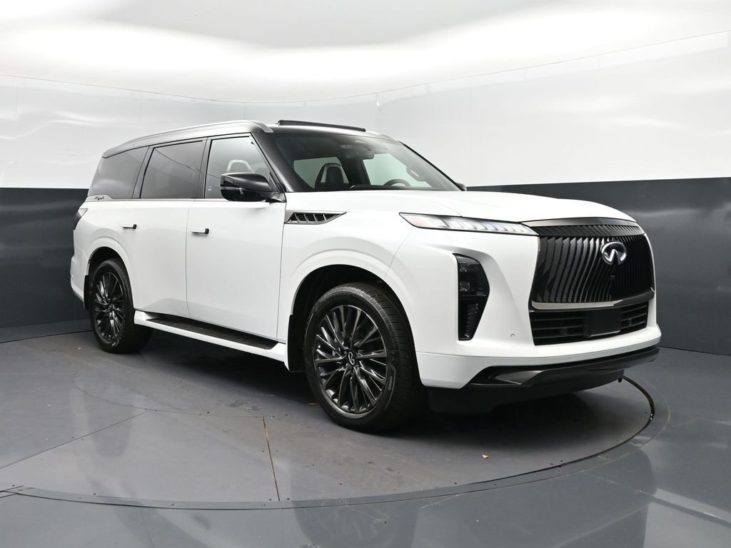 New 2026 2T RADIANT WHIT INFINITI Autograph 4WD image 9