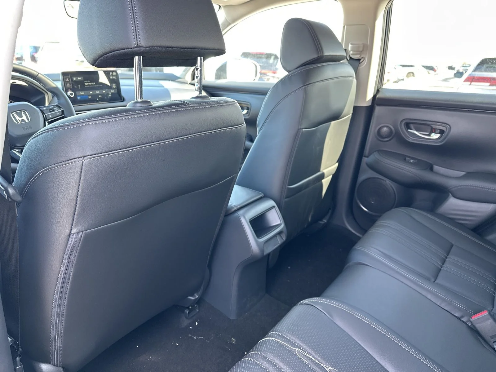 2026 Honda HR-V EX-L - Photo 18