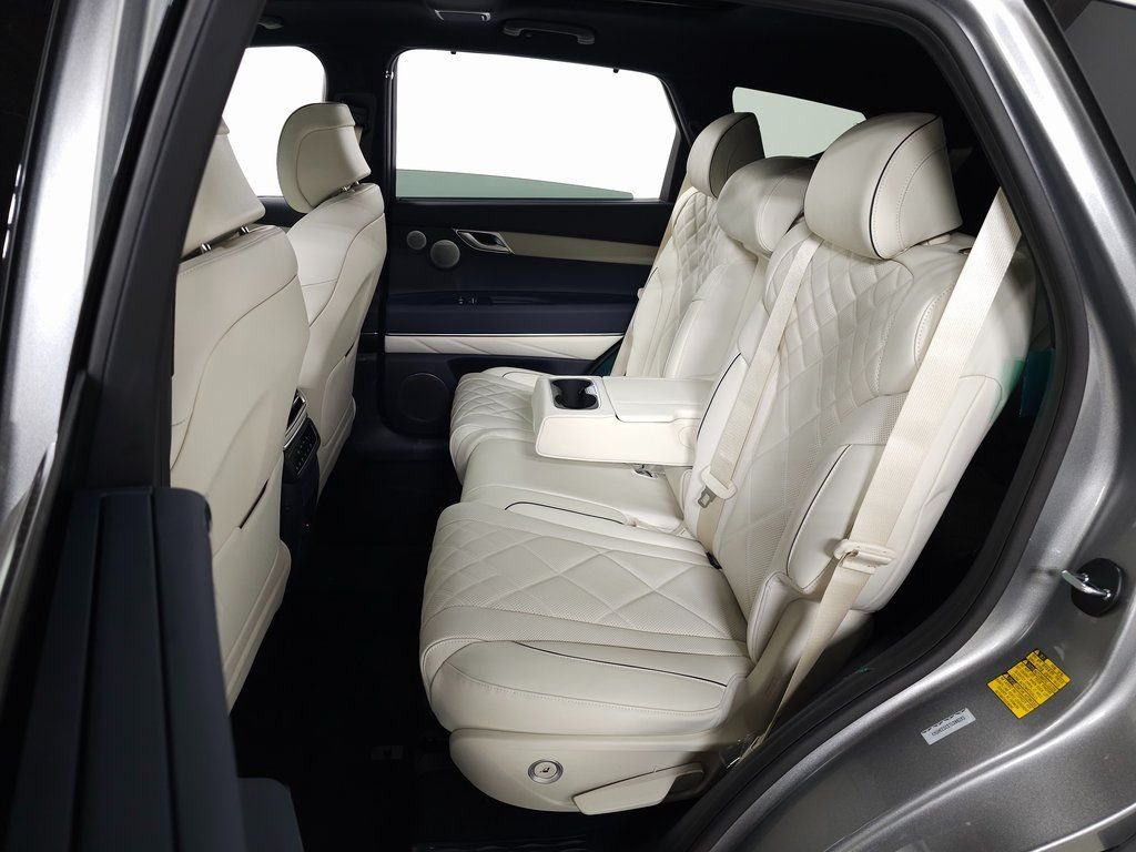 Used 2026 Silver Genesis 3.5T Prestige image 33