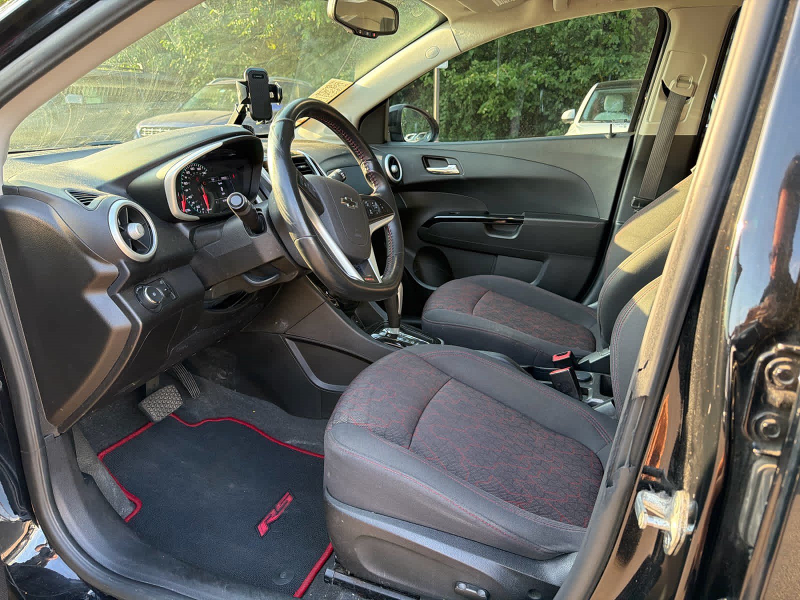 Used 2019 Mosaic Black Metallic Chevrolet LT image 5