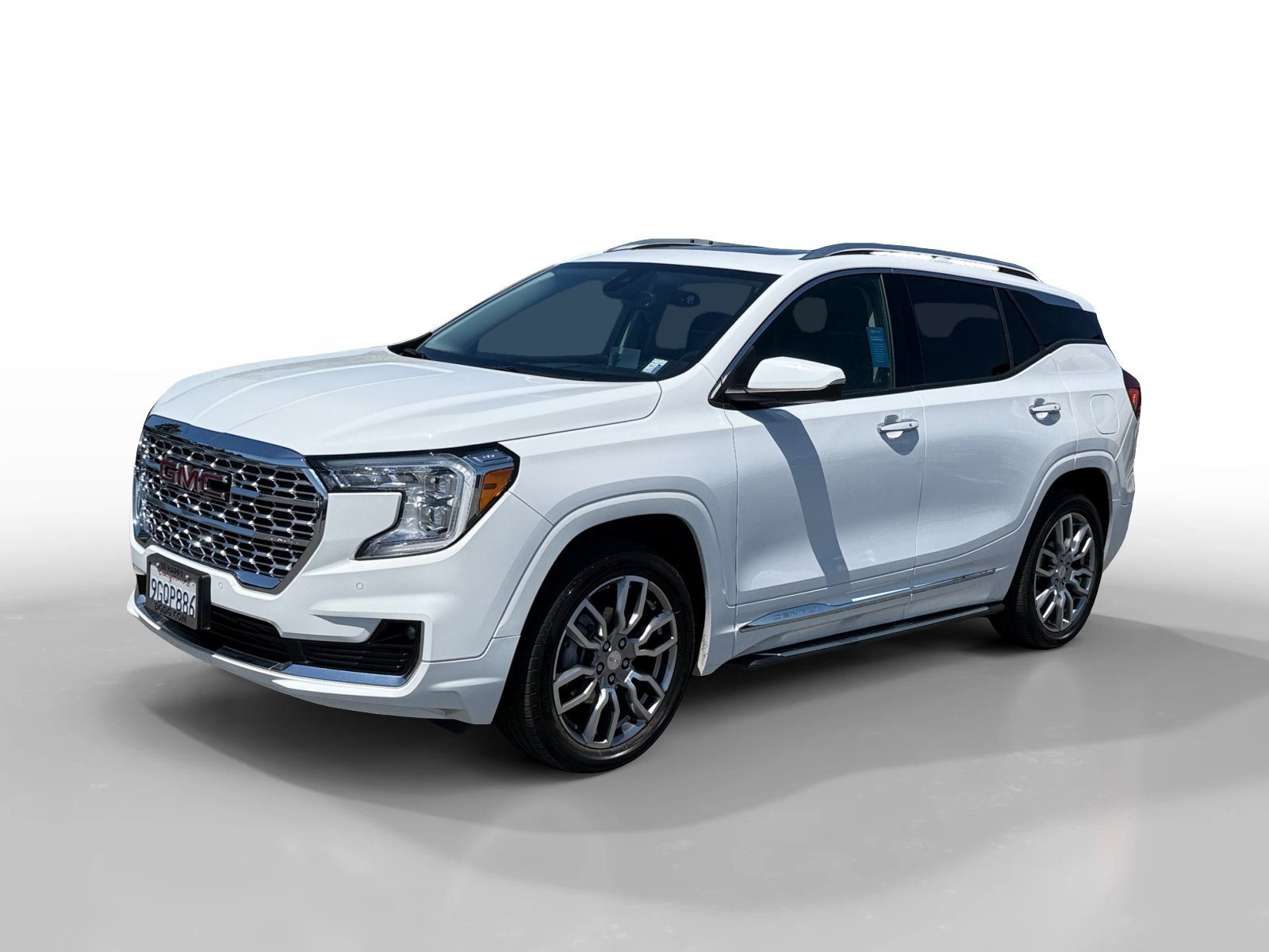 2022 GMC Terrain Denali AWD's photo