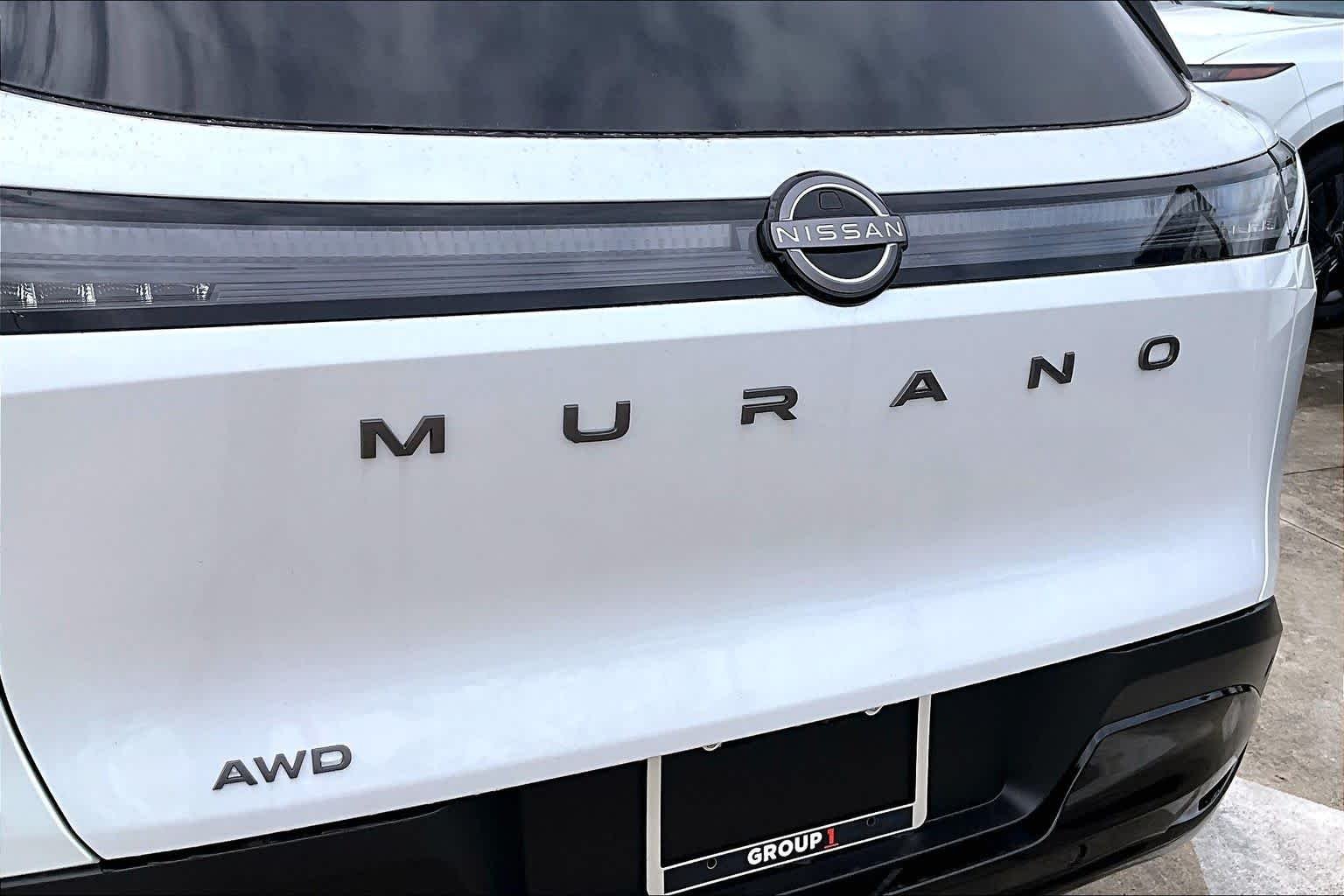 Used 2026 Everest White Pearl Tricoat Nissan SV image 8