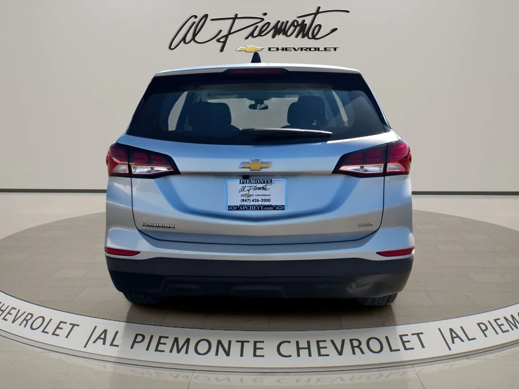 Used 2022 Silver Chevrolet LS image 3