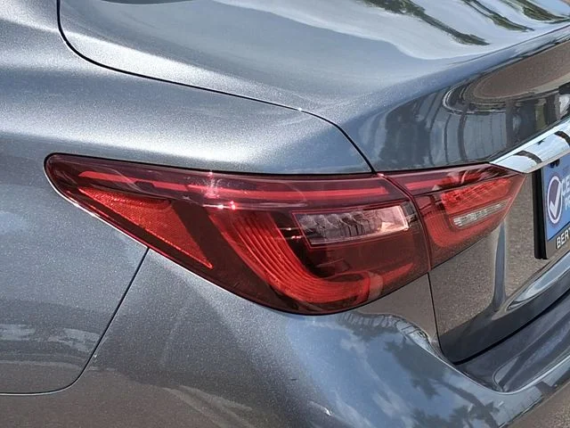 Used 2024 Gray INFINITI LUXE image 8