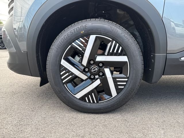 New 2026 Gun Metallic Nissan SV image 10