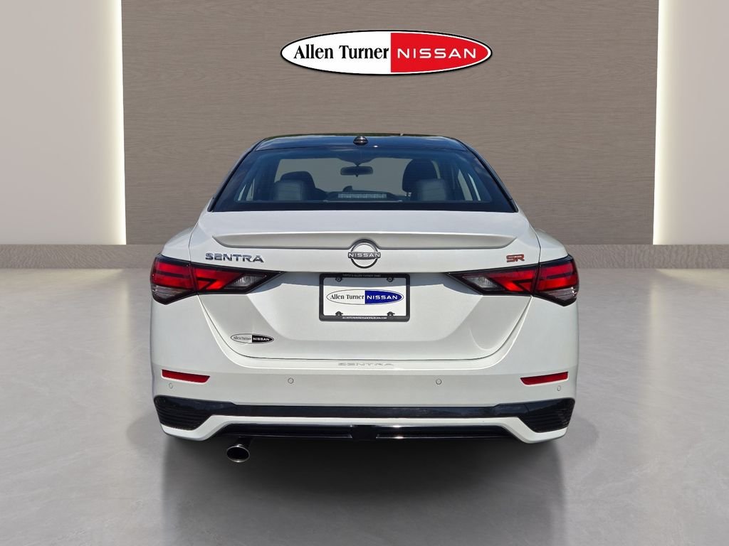 Used 2025 White Nissan SR image 9