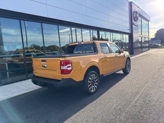 Used 2022 Orange Ford Lariat image 3