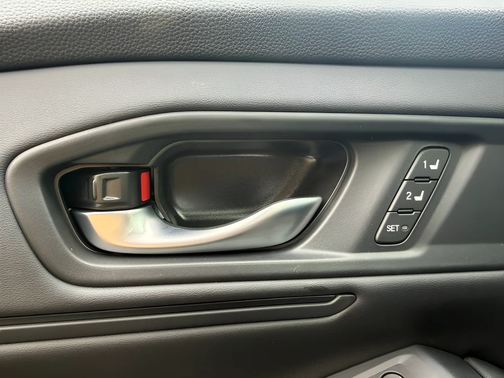 2026 Honda Accord Hybrid Sport-L - Photo 19