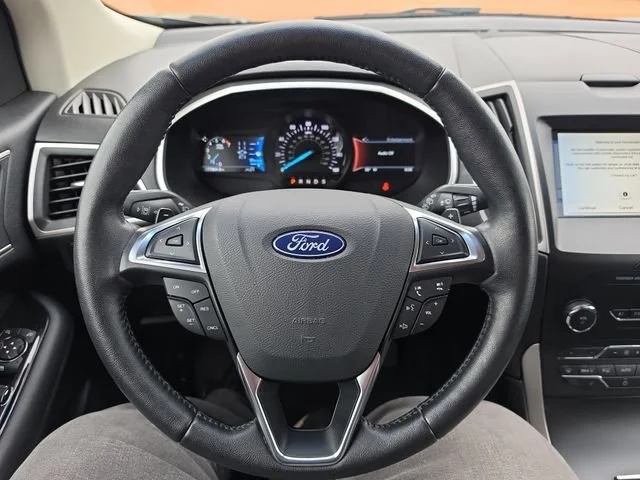 Used 2019 Gray Ford SEL image 22