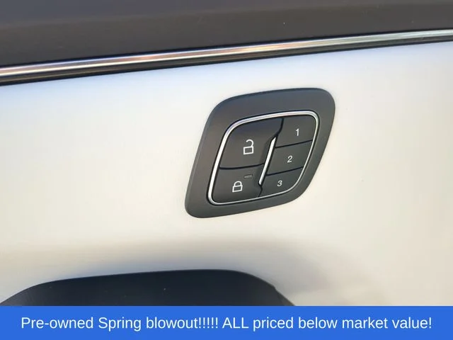 Used 2023 White Ford Premium image 22