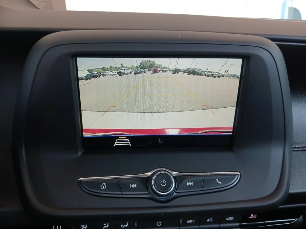 Used 2019 RED HOT Chevrolet 1LT image 21