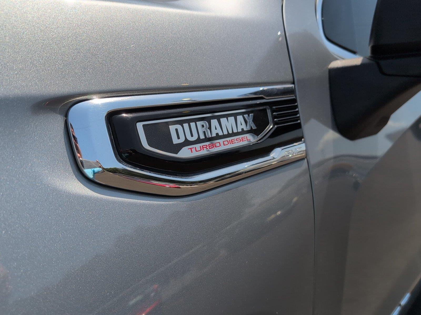 Used 2024 Sterling Metallic GMC SLT image 13