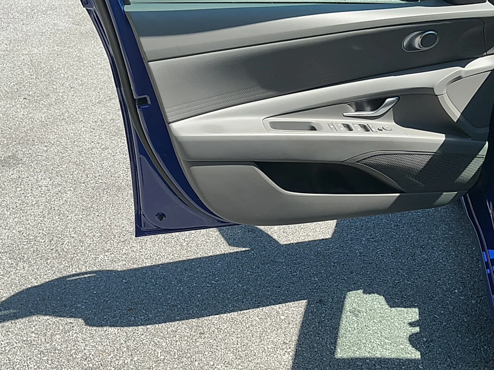 Used 2025 Intense Blue Hyundai Blue image 6