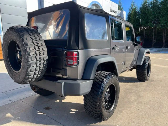Used 2014 Gray Jeep Unlimited Sport image 3