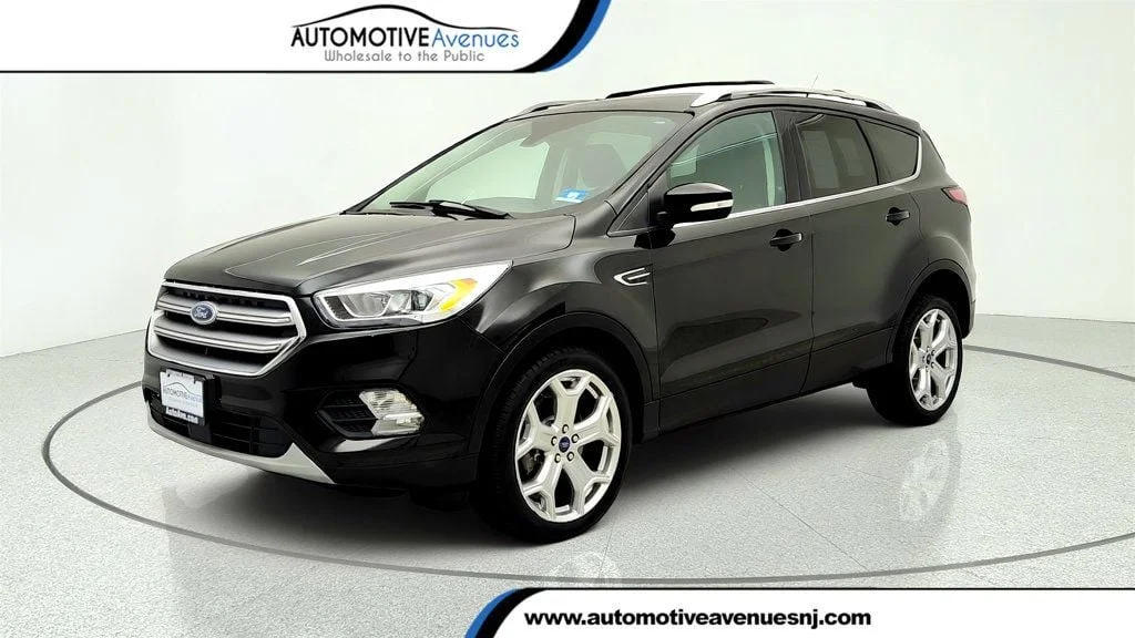 2017 Ford Escape Titanium 4WD's photo