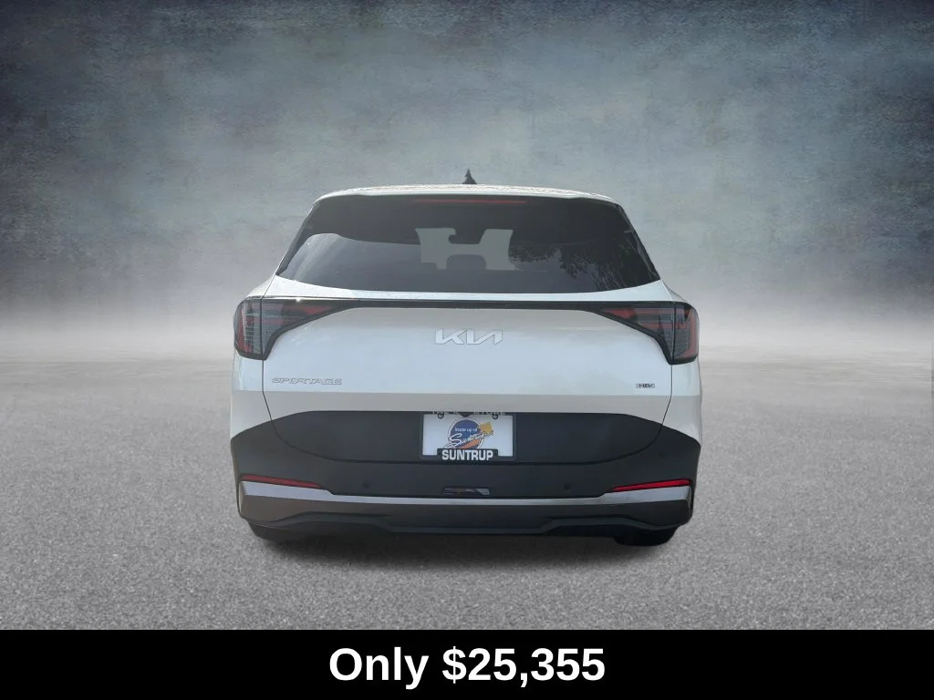 Used 2026 White Kia LX image 4