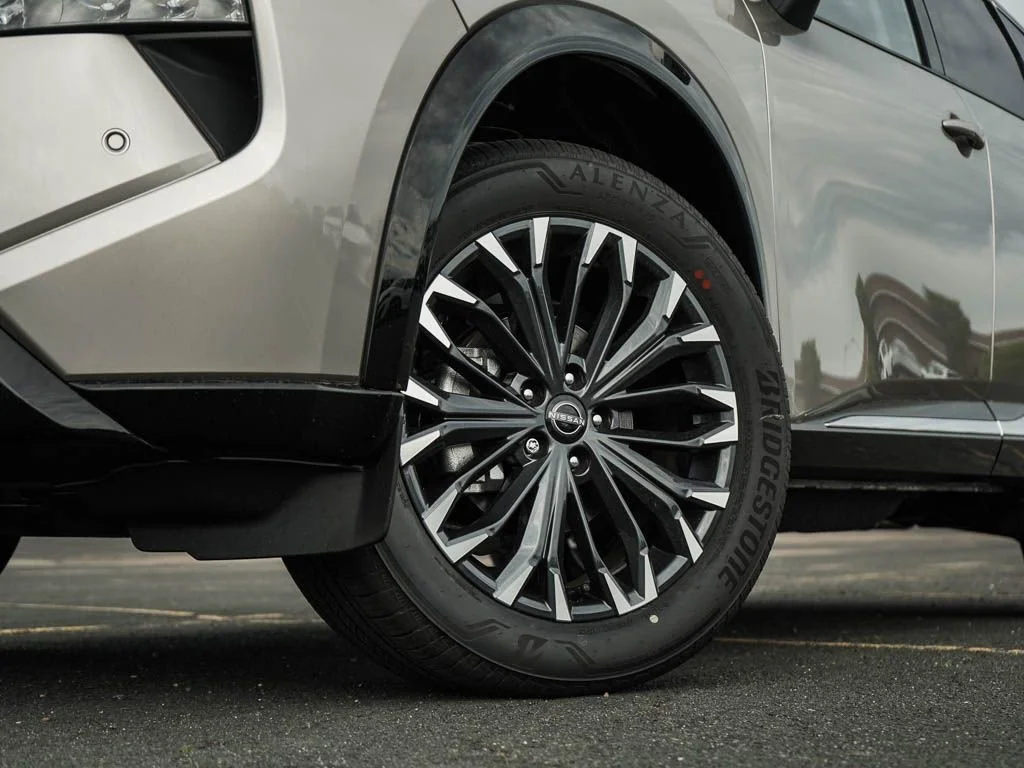 2026 Nissan Rogue Platinum - Photo 6