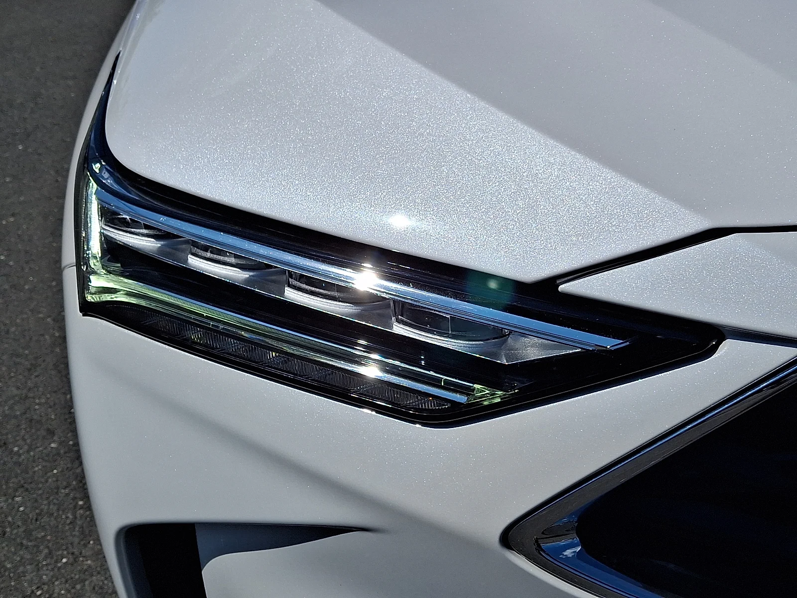 2025 Acura MDX Technology Package - Photo 9