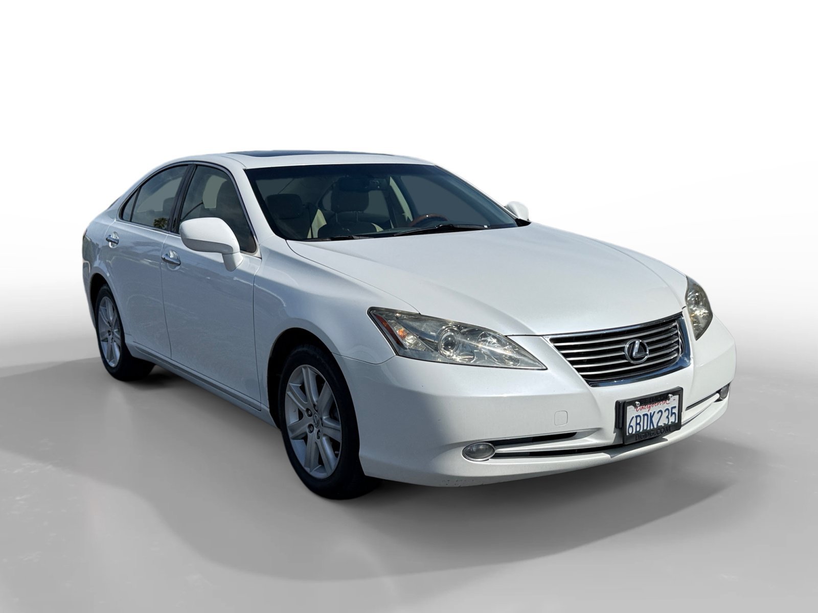 Used 2007 White Lexus 350 image 7
