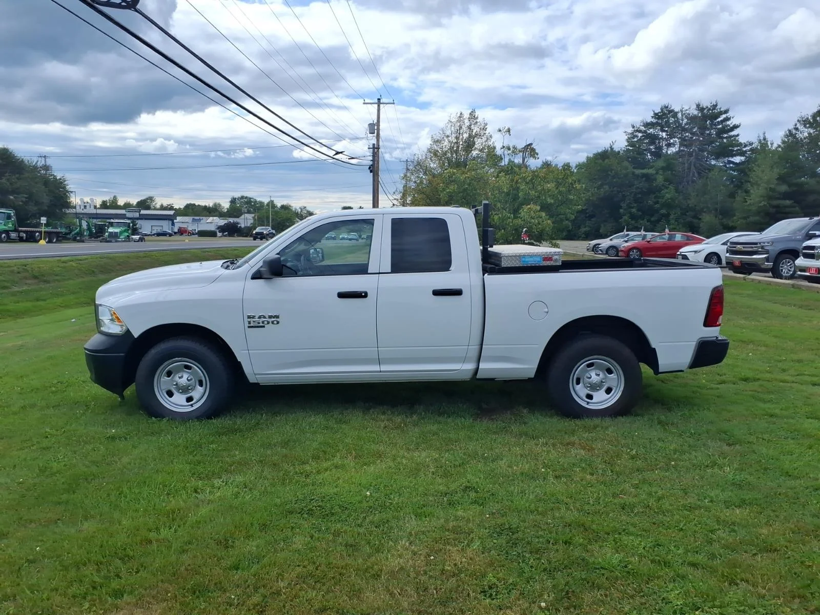 Used 2022 Bright White Clearcoat Ram Tradesman image 7