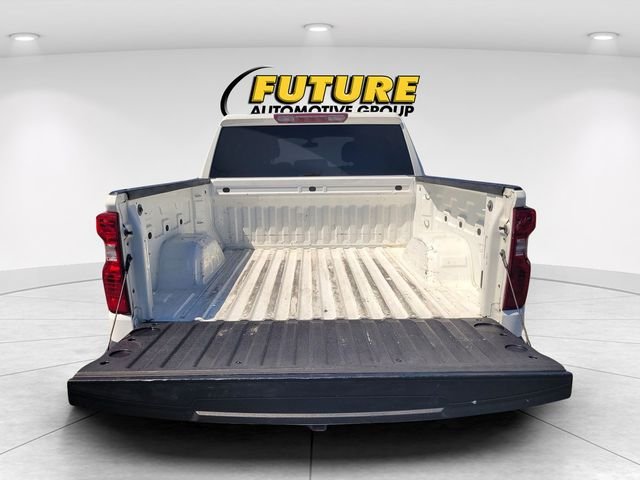 Used 2022 White Chevrolet LT image 10