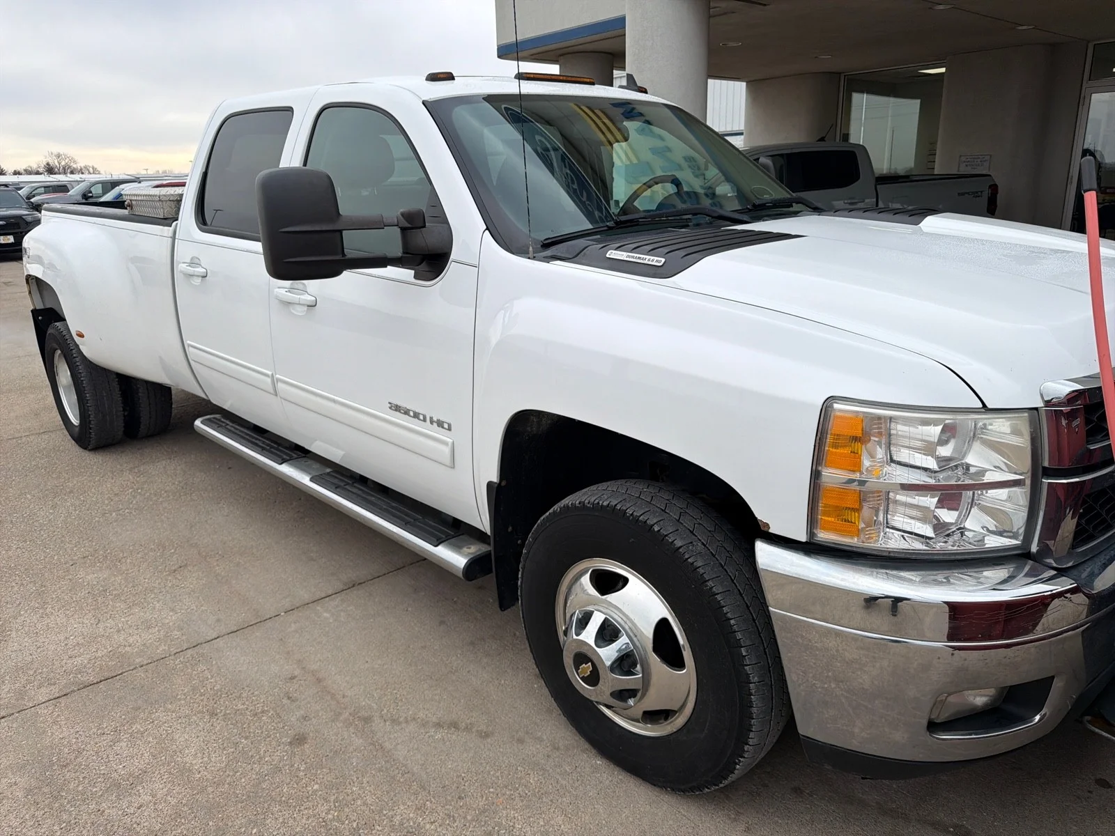 Used 2014 Summit White Chevrolet LTZ image 3