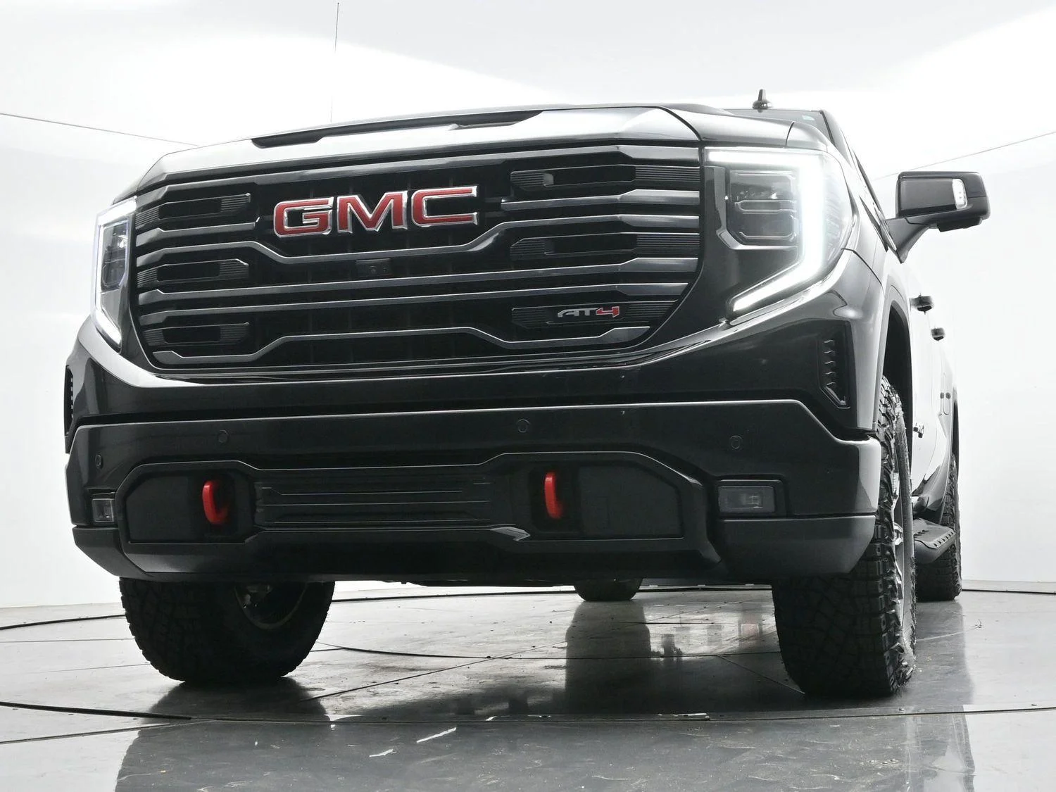 Used 2024 Onyx Black GMC AT4 image 46