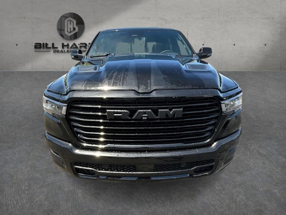 New 2026 Diamond Black Crystal Pearl-Coat Exterior Paint RAM Laramie image 2