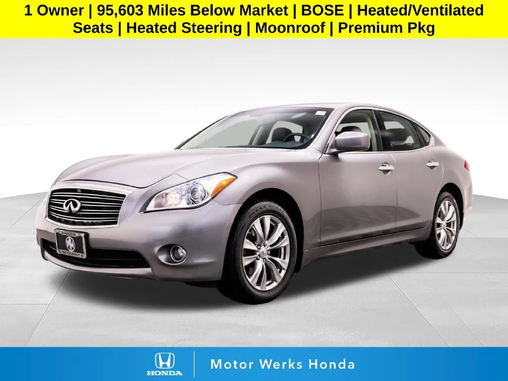 2012 INFINITI M