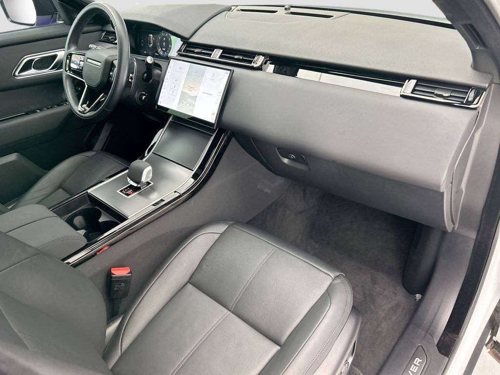 Certified Used 2026 Fuji White Land Rover S image 16