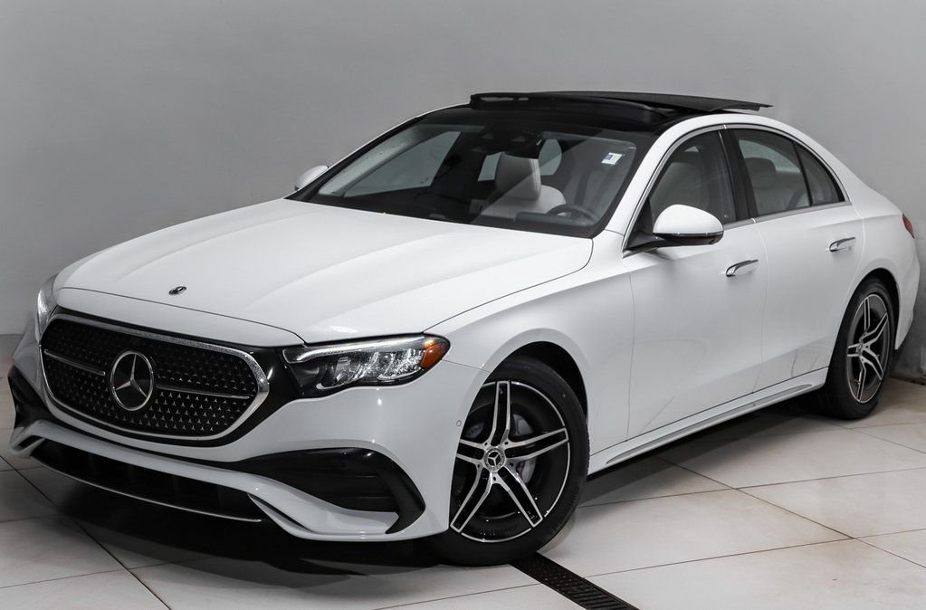 2026 Mercedes-Benz E-Class E350 4MATIC's photo