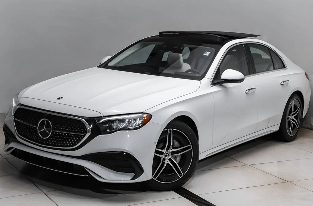 2026 Mercedes-Benz E-Class E350 4MATIC's photo