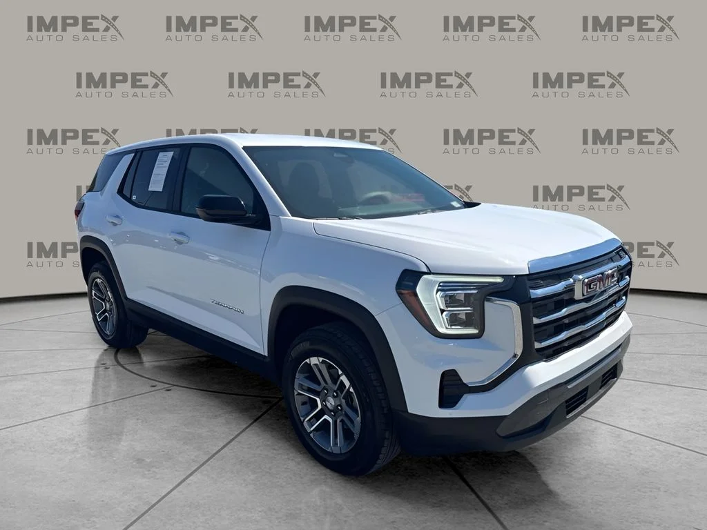 Used 2026 White GMC Elevation image 7