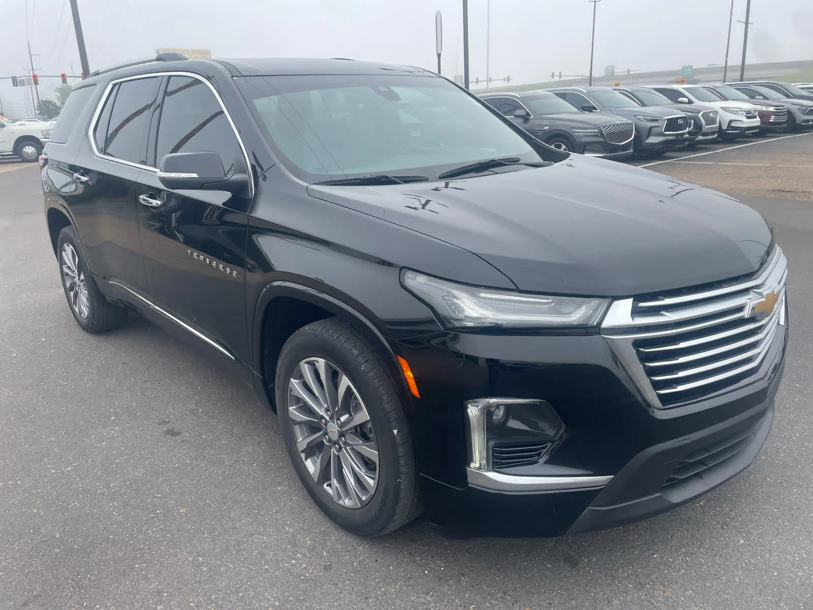 2023 Chevrolet Traverse FWD Premier's photo